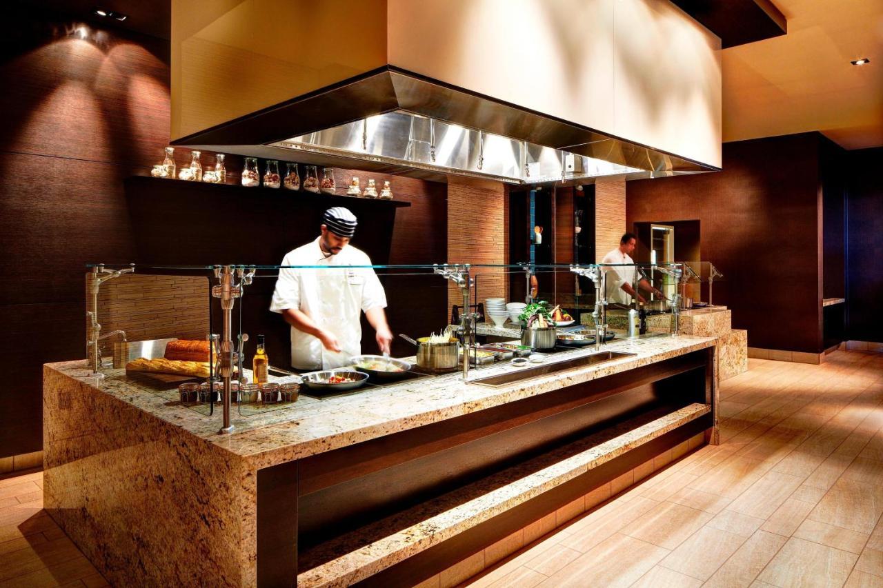 Marriott Marquis Marina 4*